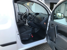 RENAULT KANGOO 1500 DCI LICHTEVRACHT  20/02/2015  104.589  4.900 EURO + BTW