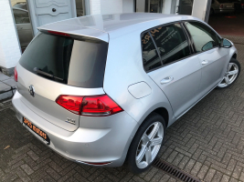 VOLKSWAGEN GOLF 7 1,2 BENZINE 5 DEURS  04/04/2014  89841 KM  GEKEURD + GARANTIE !