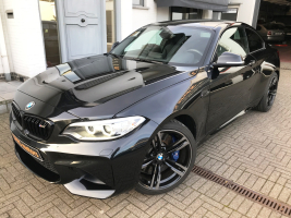 BMW M2  370 PK PRACHTWAGEN  SLECHTS 8,821 KM + GARANTIE