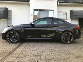 BMW M2  370 PK PRACHTWAGEN  SLECHTS 8,821 KM + GARANTIE