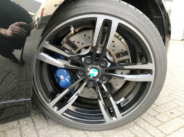 BMW M2  370 PK PRACHTWAGEN  SLECHTS 8,821 KM + GARANTIE