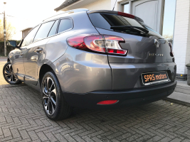 RENAULT MEGANE "BOSE"  09/07/2014  GEKEURD  GARANTIE  6.800 EURO