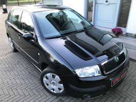 SKODA FABIA 1,2 MPI  BENZINE  SLECHTS 91.883 KM   2550 EURO  GEKEURD