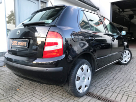 SKODA FABIA 1,2 MPI  BENZINE  SLECHTS 91.883 KM   2550 EURO  GEKEURD