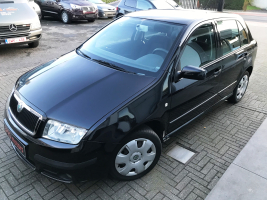 SKODA FABIA 1,2 MPI  BENZINE  SLECHTS 91.883 KM   2550 EURO  GEKEURD