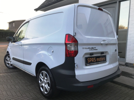 FORD TRANSIT  LICHTE VRACHT  04/05/2018  SLECHTS  13.657 KM !