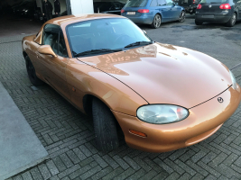 VERKOCHT  MAZDA MX5  MIATA  15/02/2001   93.807 KM  GEKEURD + GARANTIE