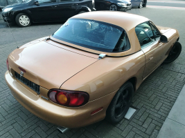 VERKOCHT  MAZDA MX5  MIATA  15/02/2001   93.807 KM  GEKEURD + GARANTIE