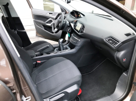 PEUGEOT 308 1,6HDI  NAVIGATIE / ALU / GARANTIE / 96.843 KM  / 8800 EURO