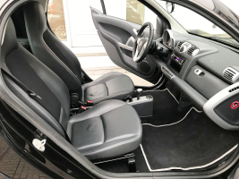 SMART forTwo  LEDER / AIRCO / ALU / PANORAM DAK / VERW.ZETELS  SLECHTS 63.828 KM