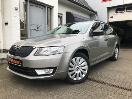 SKODA OCTAVIA  10/11/2015   110.400 KM GEKEURD VR VERKOOP