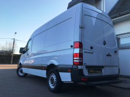 MERCEDES SPRINTER VERHOOGD 26/03/2010   158.118 KM  6950 + BTW