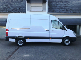 MERCEDES SPRINTER VERHOOGD 26/03/2010   158.118 KM  6950 + BTW