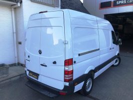 MERCEDES SPRINTER VERHOOGD 26/03/2010   158.118 KM  6950 + BTW