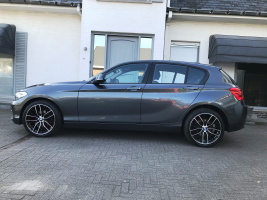 BMW 116I  10/09/2015  SLECHTS 49.752 KM BENZINE + GARANTIE  13.750 EURO