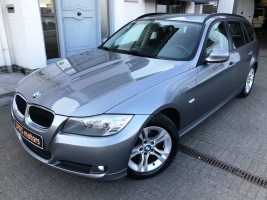 BMW 318 D TOURING 06/03/2012 LEDER+NAVIGATIE+CRUISE