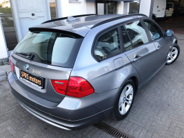 BMW 318 D TOURING 06/03/2012 LEDER+NAVIGATIE+CRUISE