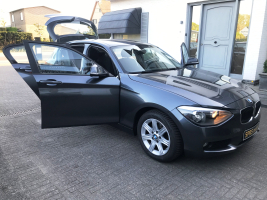 BMW 114I BENZINE  29/11/2013   SLECHTS   56,011 KM     /  10600 EURO