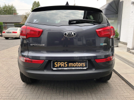 KIA SPORTAGE  23/06/2015  56.178 KM 1,7 CRDI  FULL OPTION LEDER / NAVI / PDC / CRUISE / ...