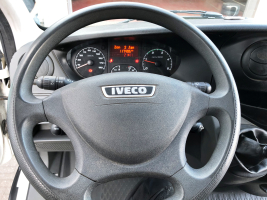 IVECO DAILY 35S15 VERHOOGD + DAKREK + SLECHTS 117.495 KM  BJ 2013  EURO 5  8513 EURO NETTO