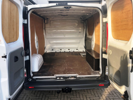 OPEL VIVARO LICHTEVRACHT 2,0CDTI  SLECHTS 115.130 KM  6500 EURO ALL IN