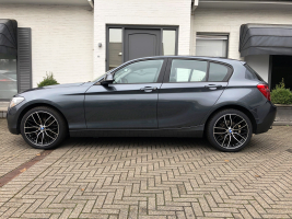 BMW 114I BENZINE  29/11/2013   SLECHTS   56,011 KM     /  10600 EURO